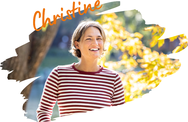 Ich bin Christine Großmann und helfe Menschen, den Stress in ihrem Leben zu reduzieren.